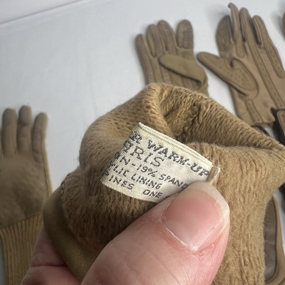 VTG Lot 5 Pair Gloves Isotoner by Aris Nylon Spandex Acrylic Brown Tan Knit - Picture 8 of 10